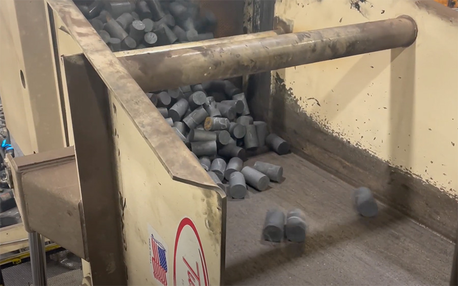 Metering Dump System for Billets