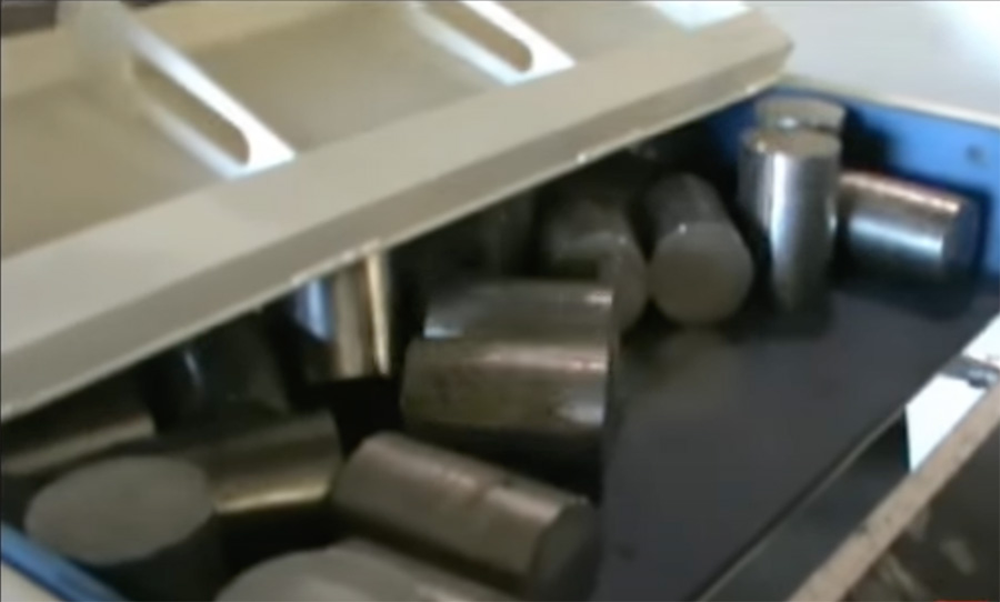 Random Load Billet Feeder